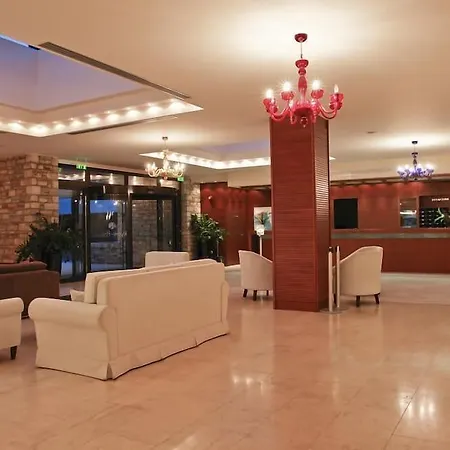 Palace 4*