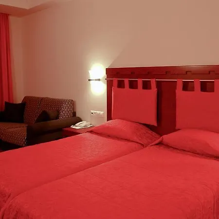 Palace 4*