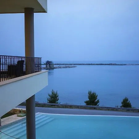 Palace Hotel 4*